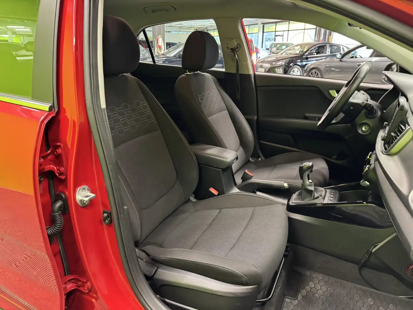 car-image