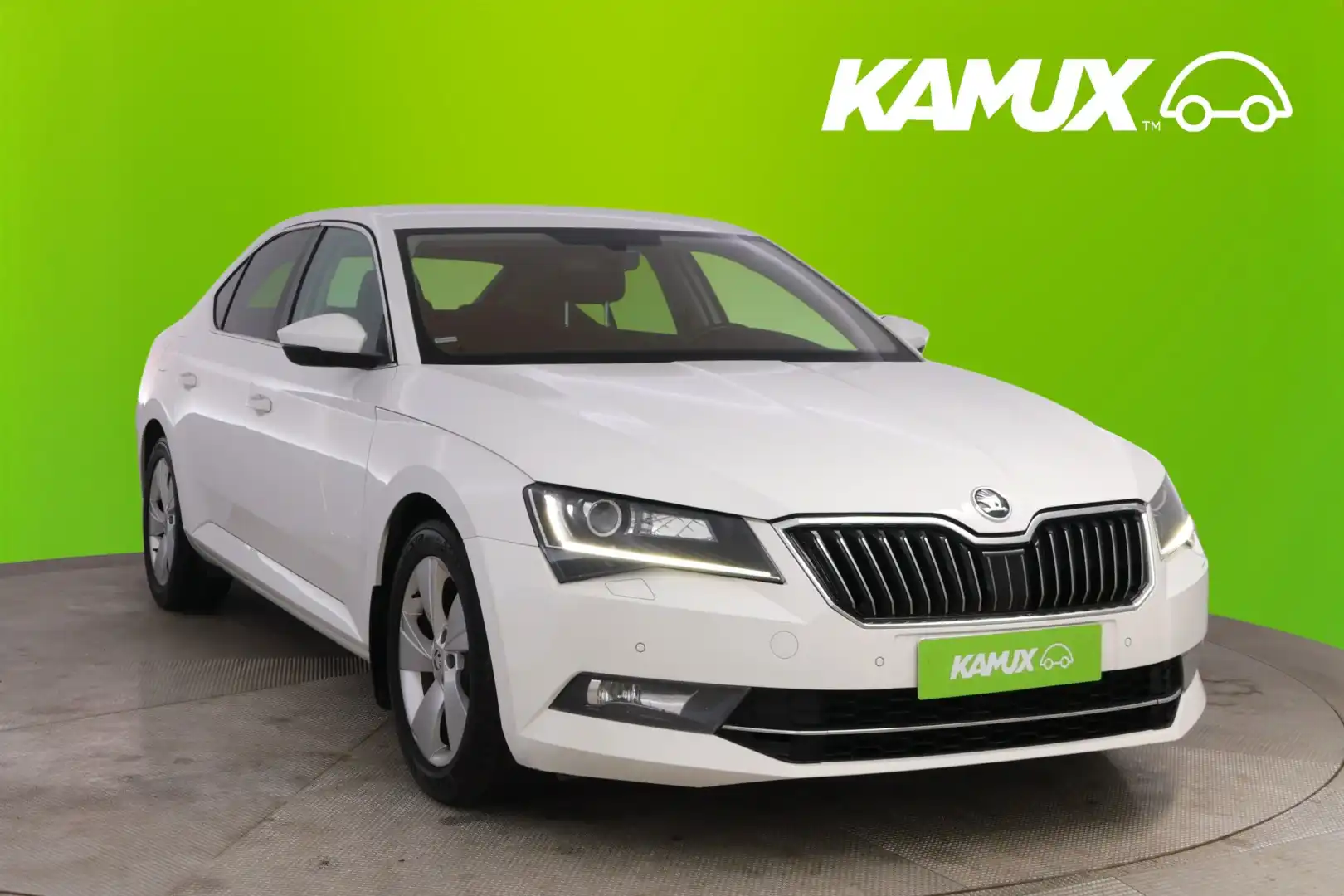 car-image
