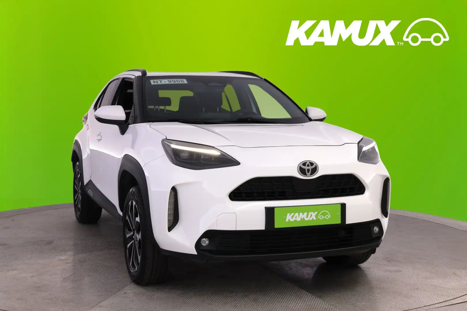 car-image