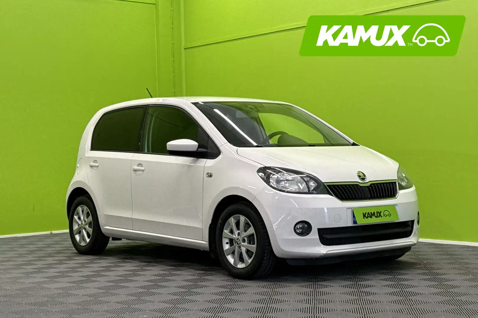car-image