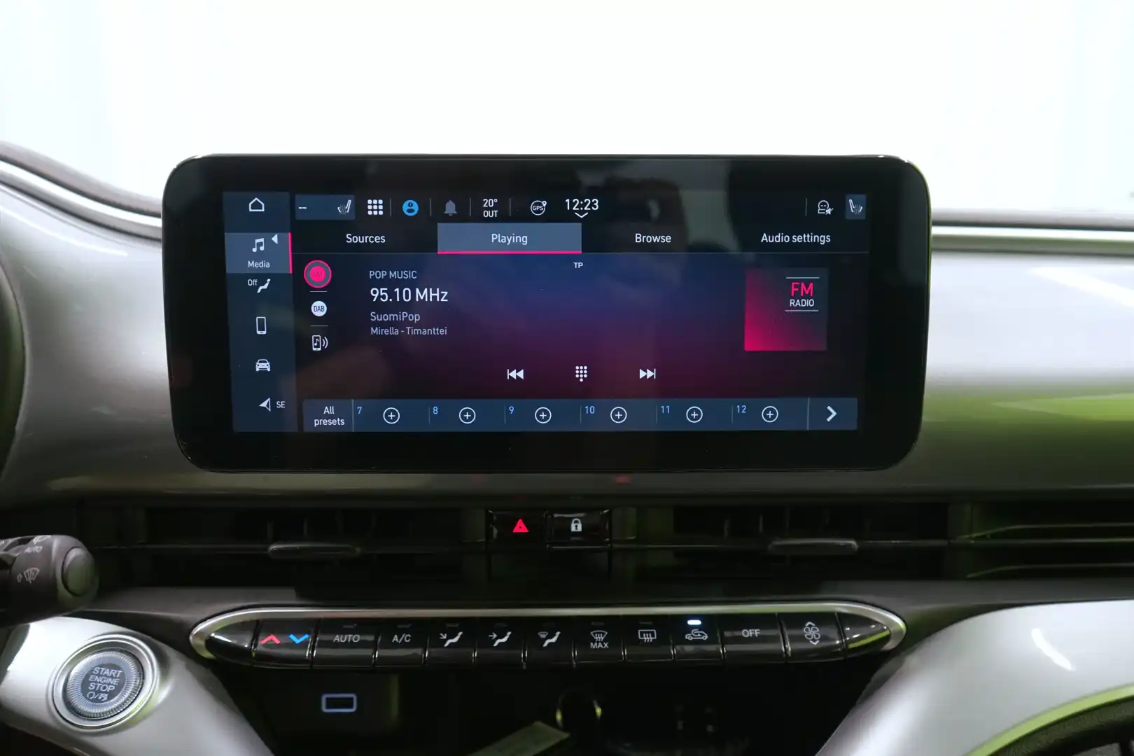car-image
