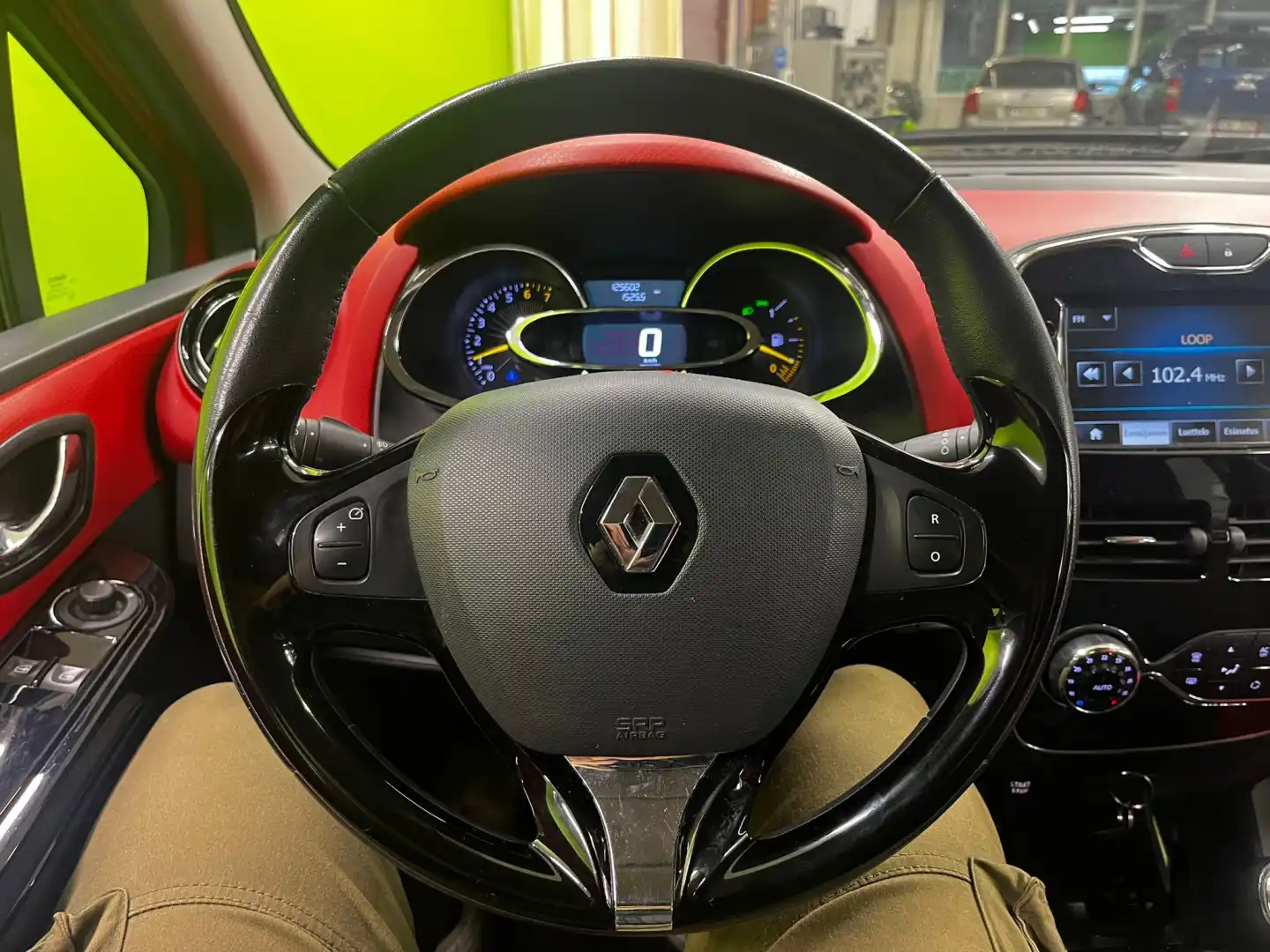 car-image