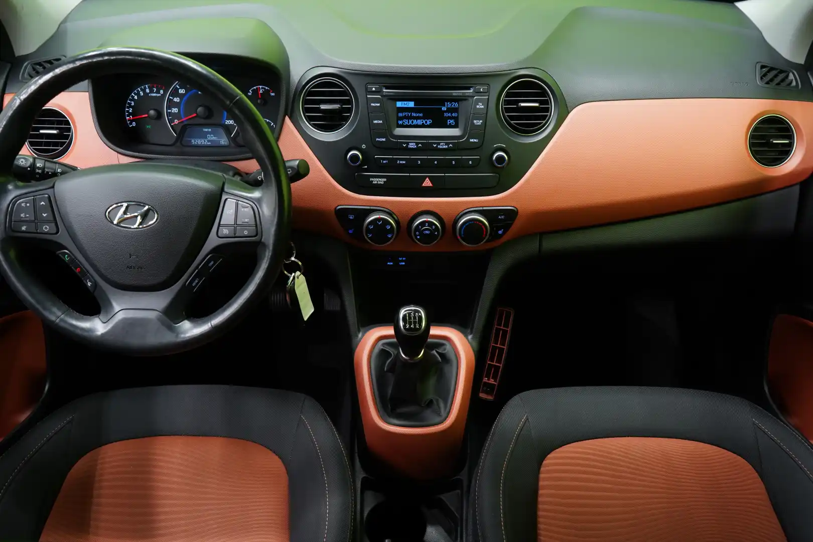 car-image