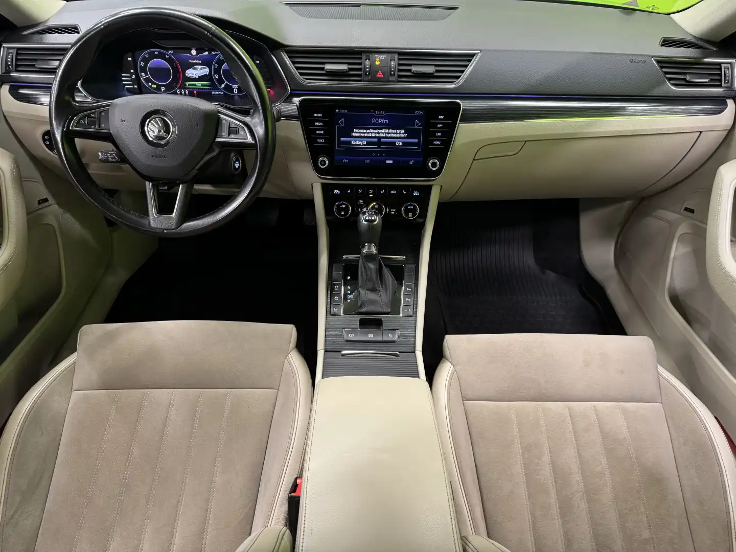 car-image