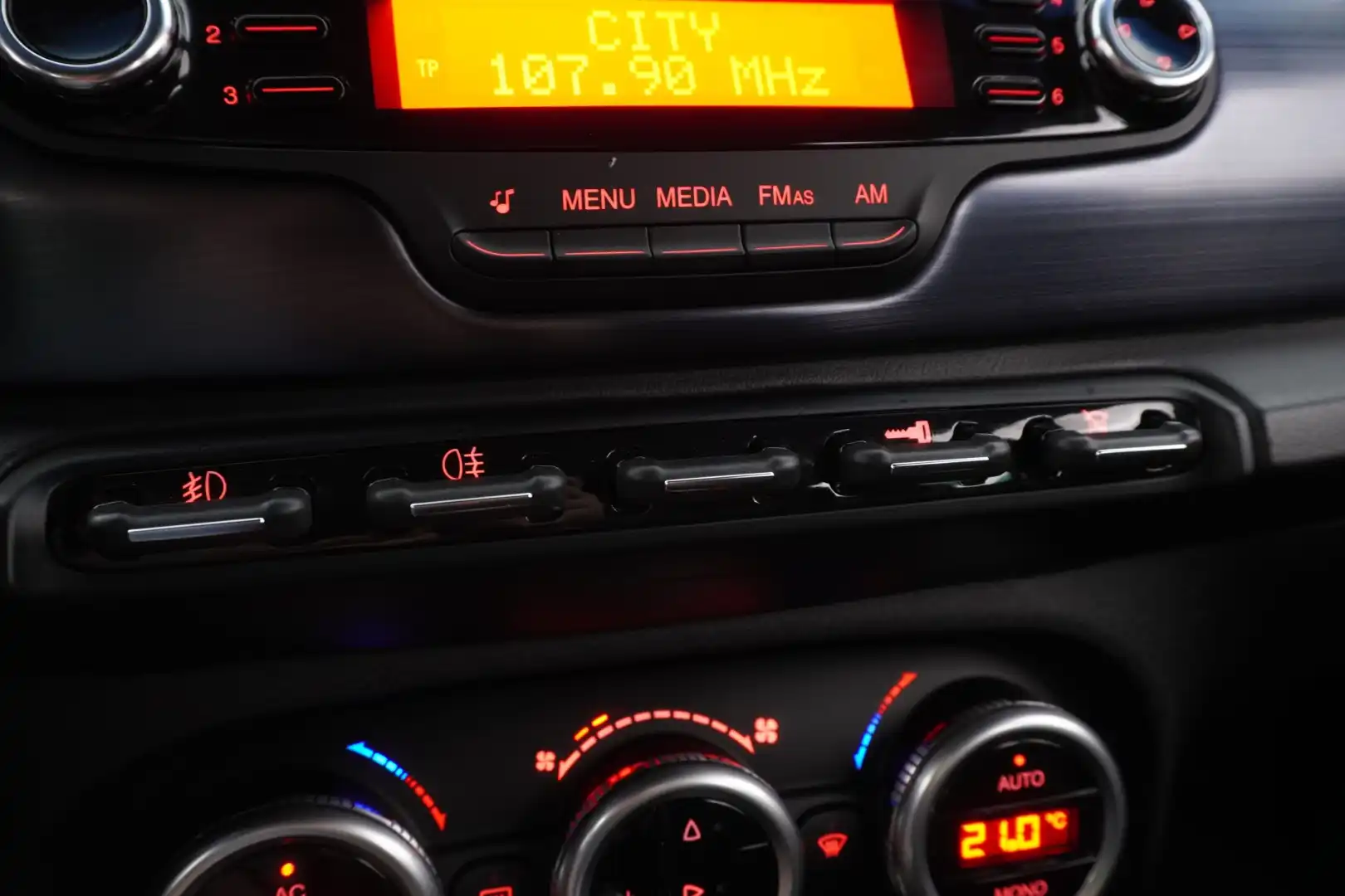 car-image
