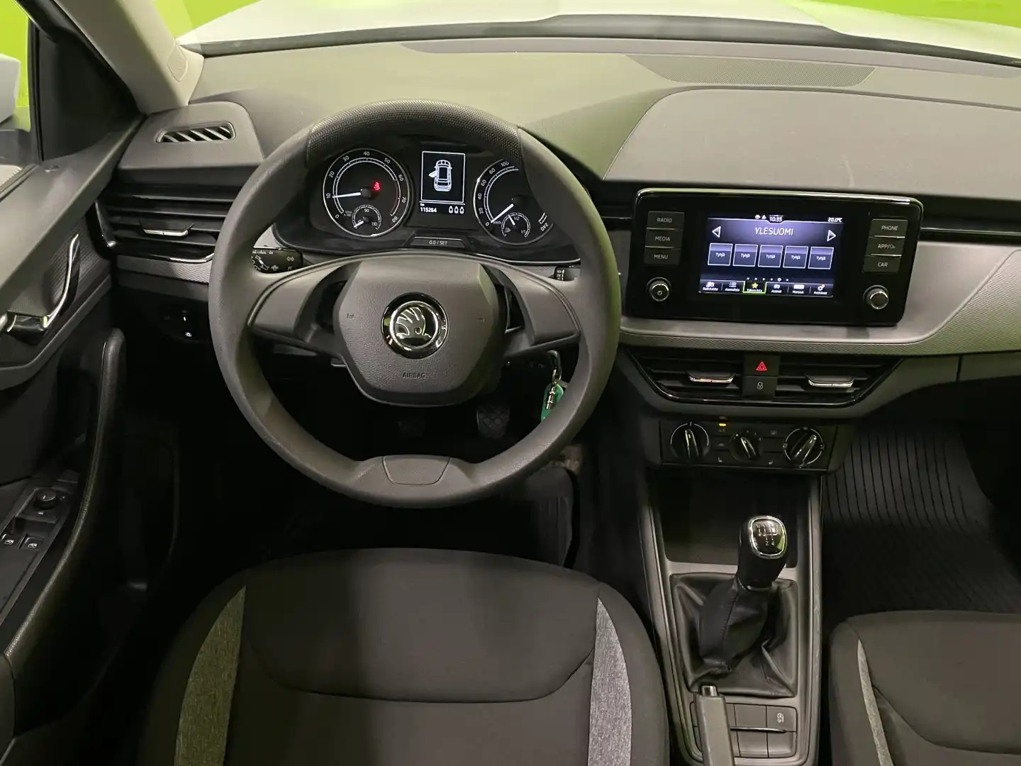 car-image
