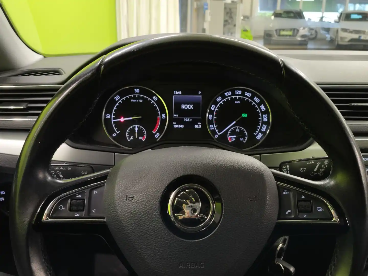 car-image