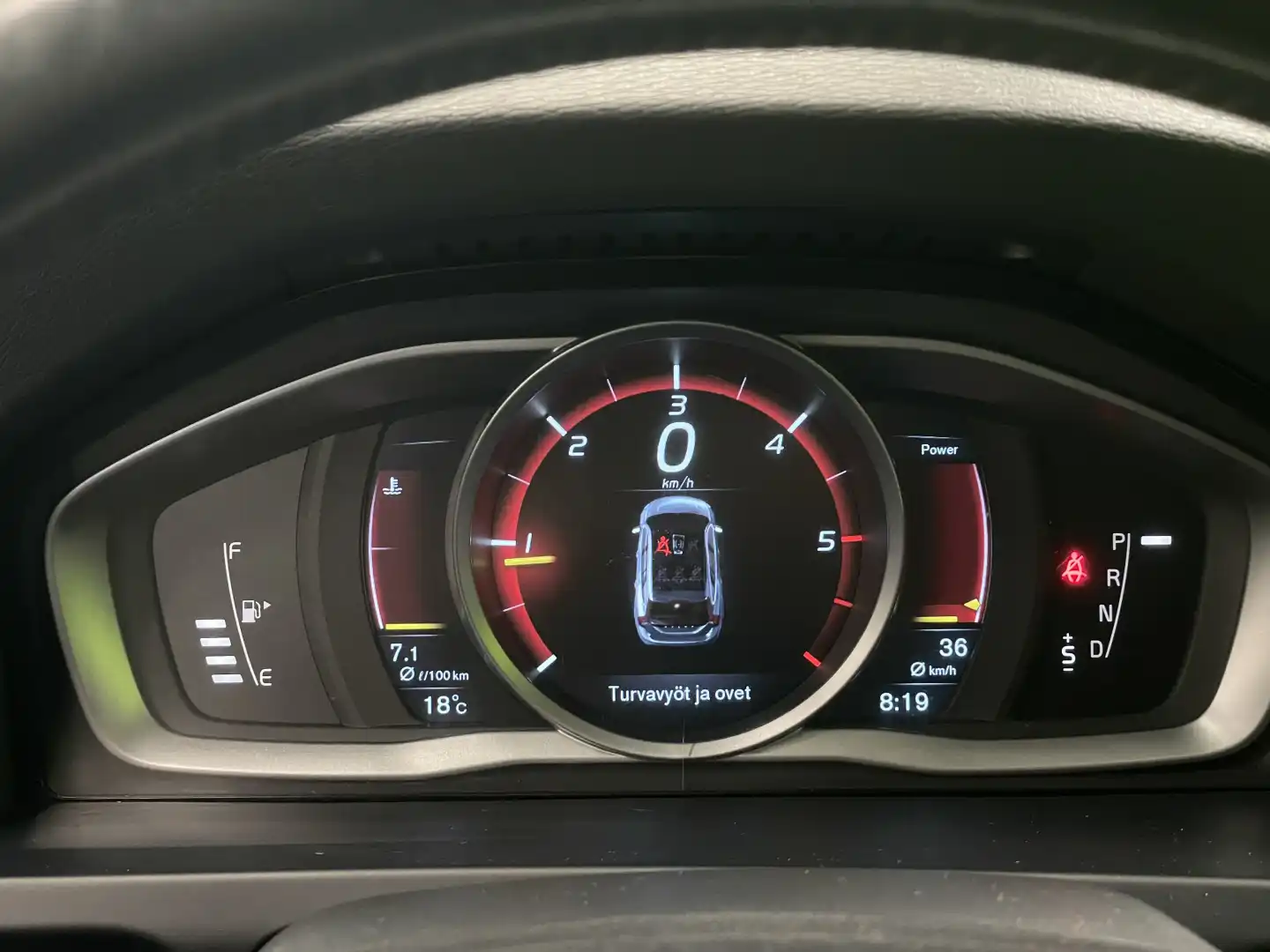 car-image