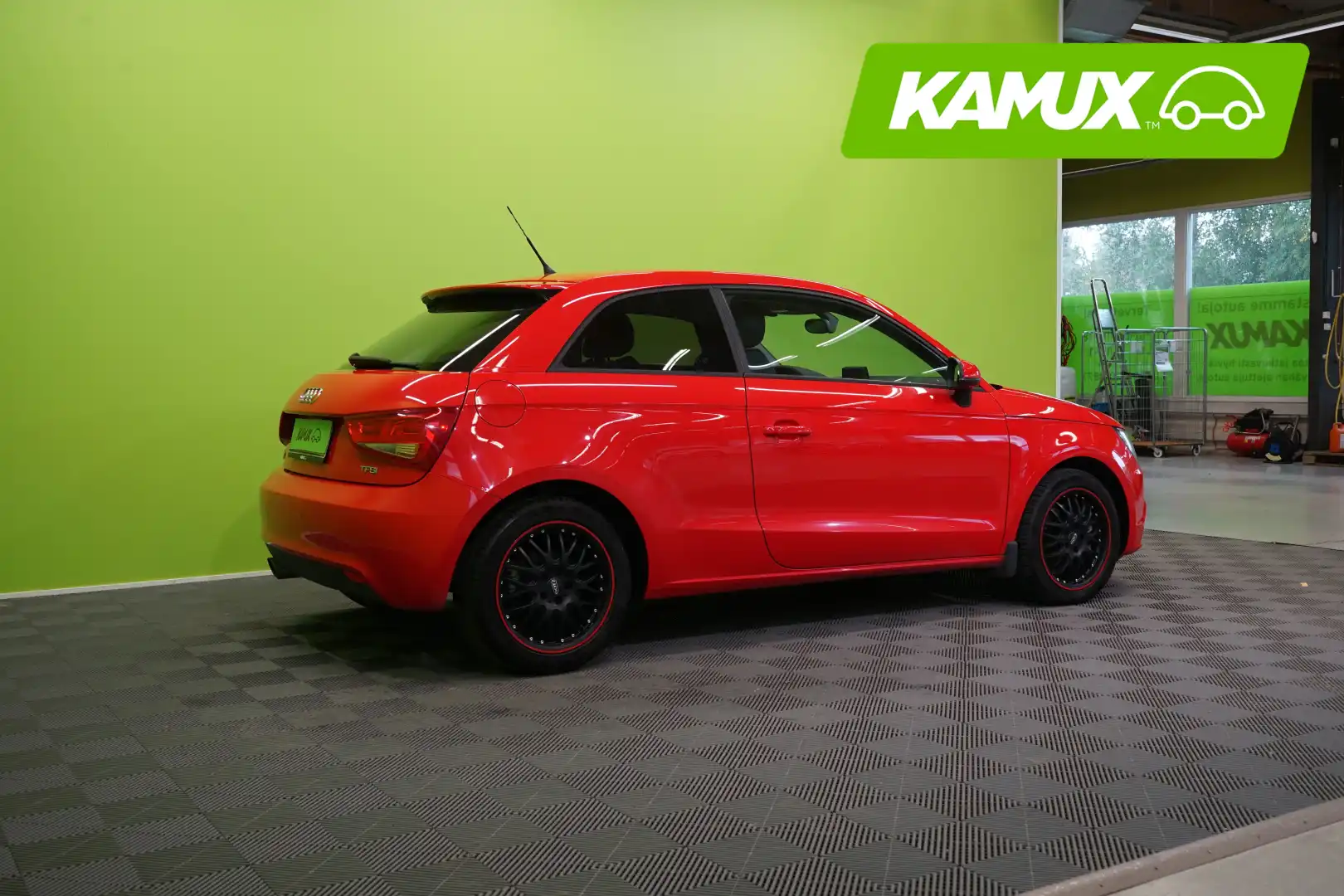 car-image