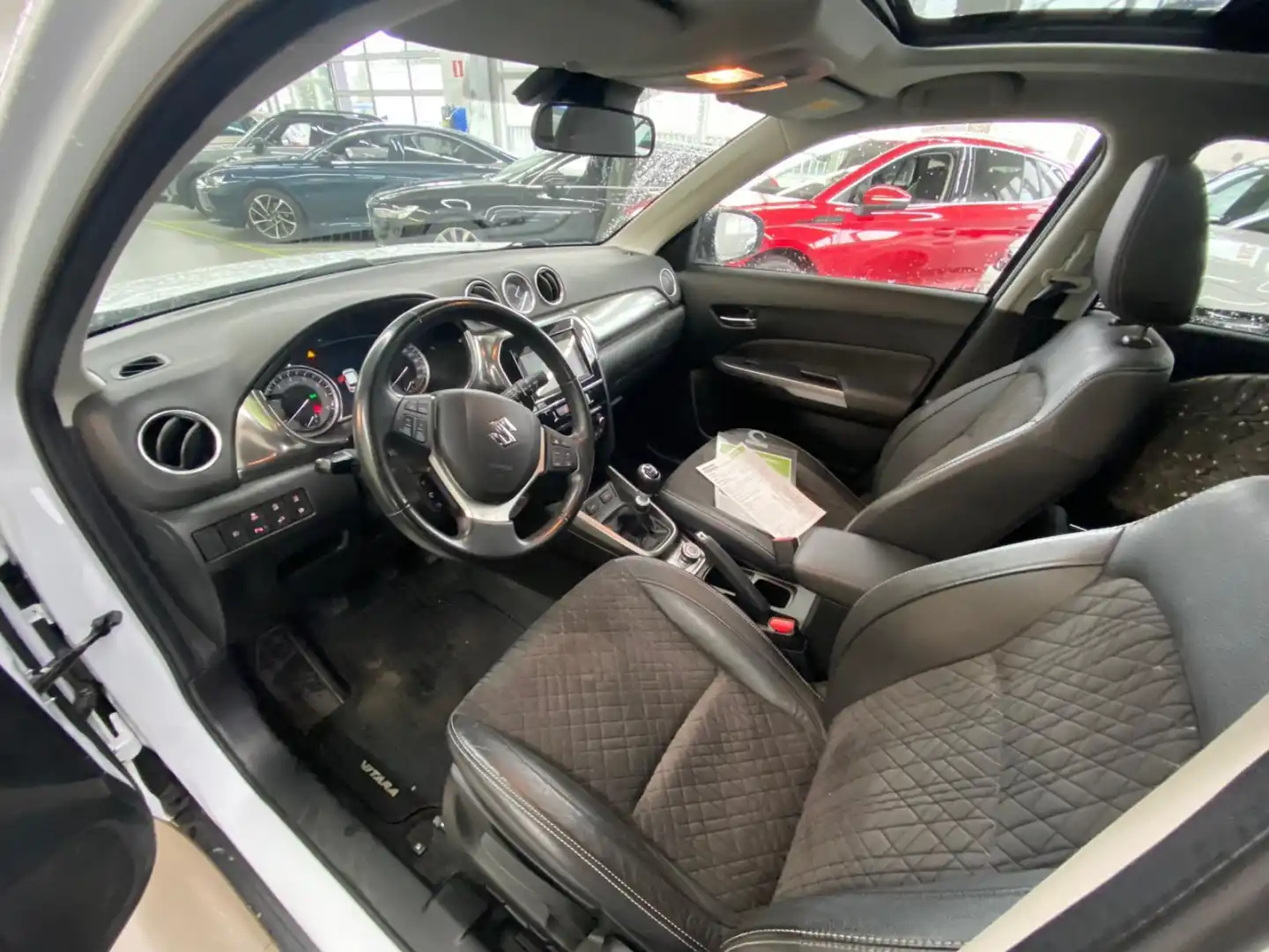 car-image