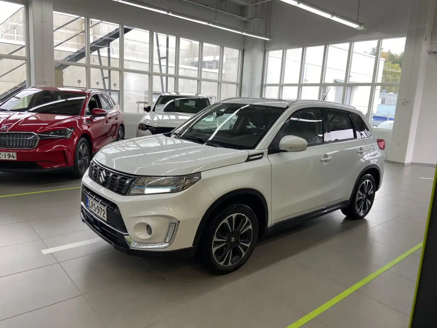 car-image