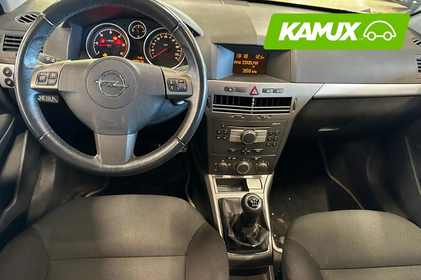 car-image