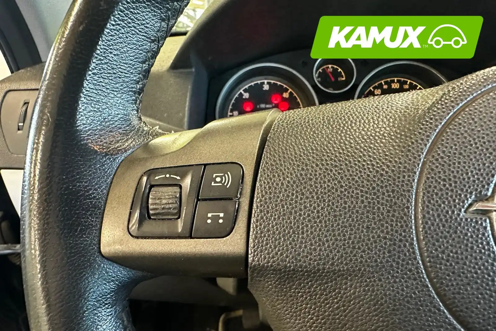 car-image