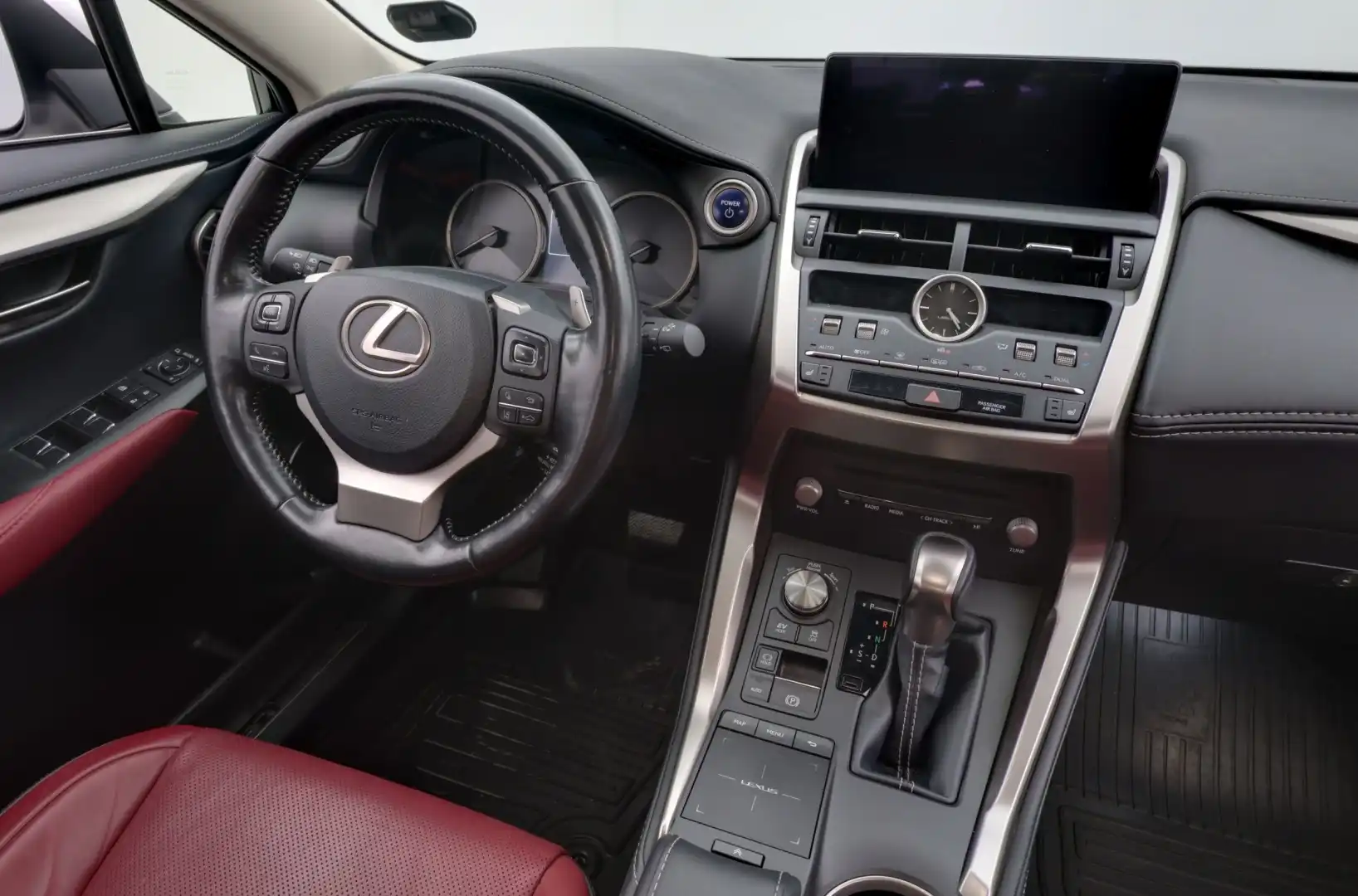 car-image