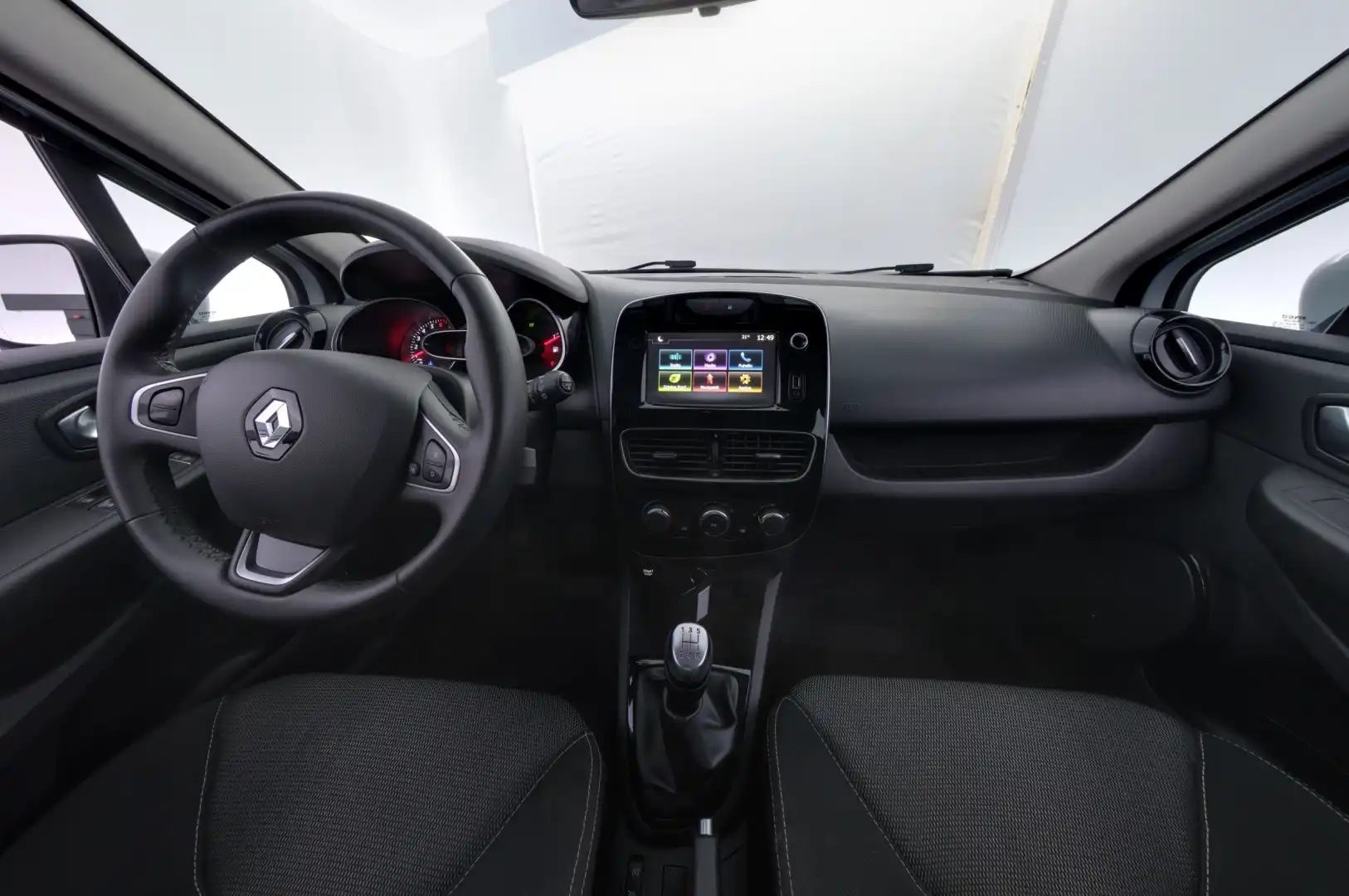 car-image