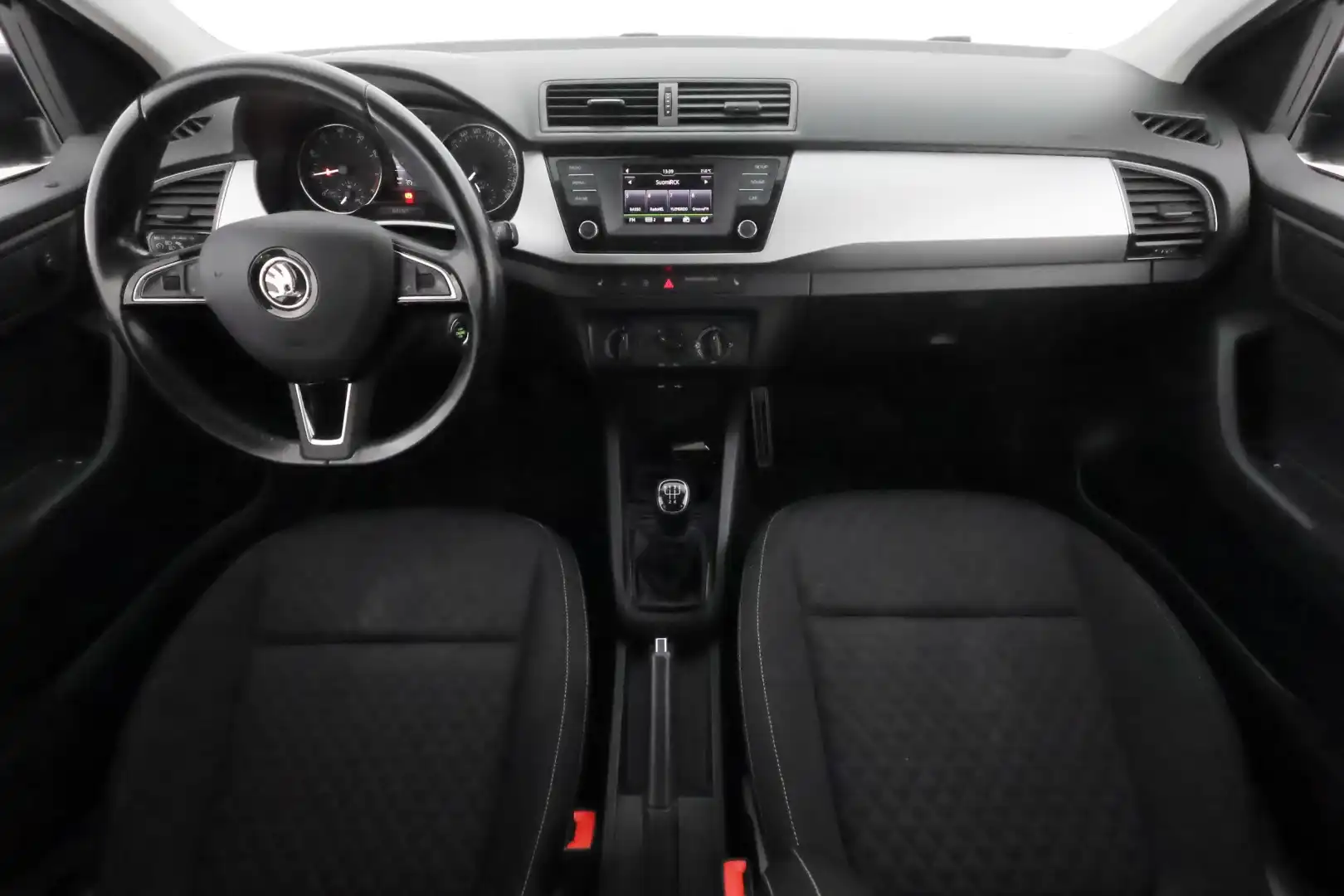 car-image