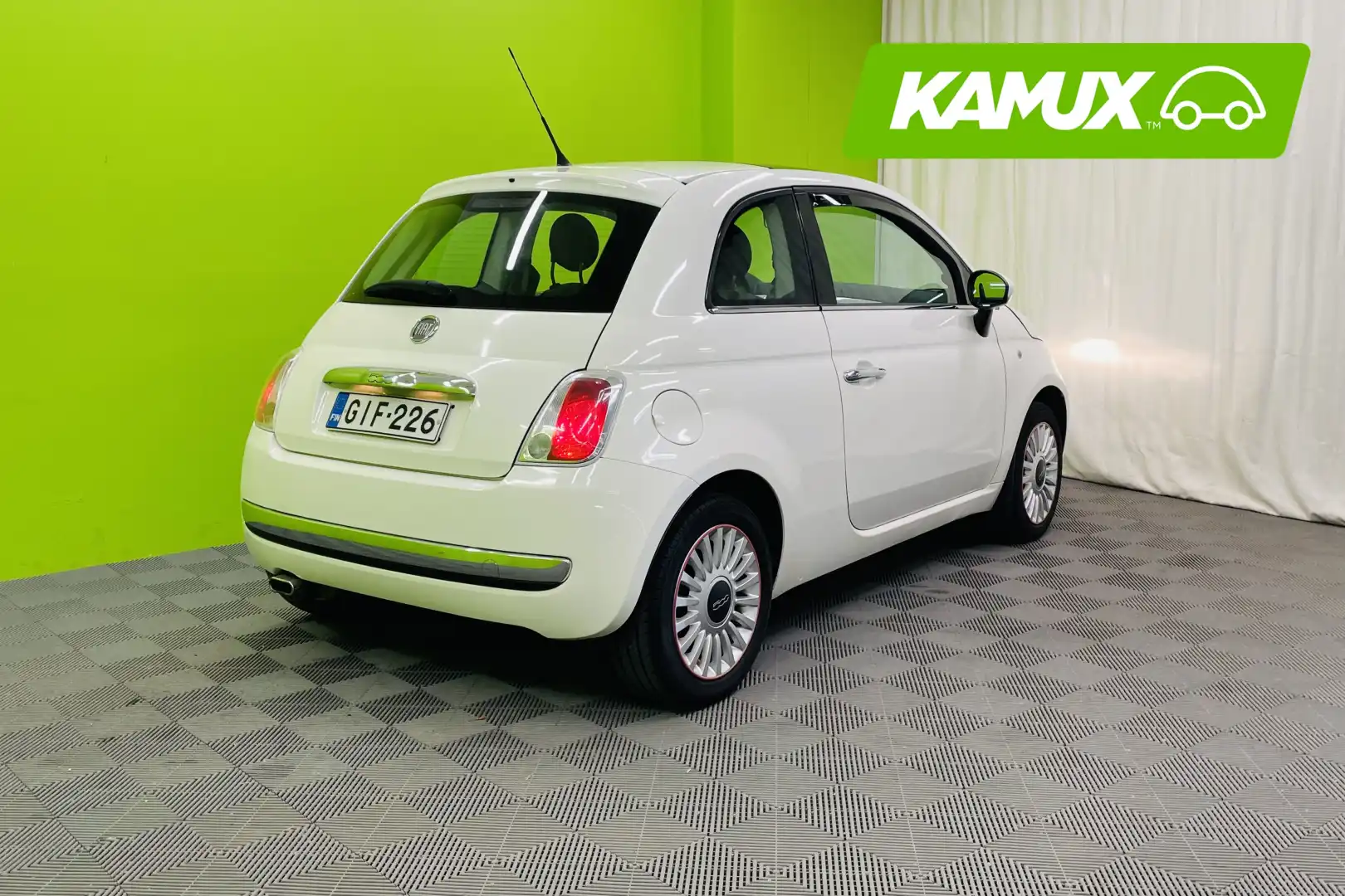 car-image