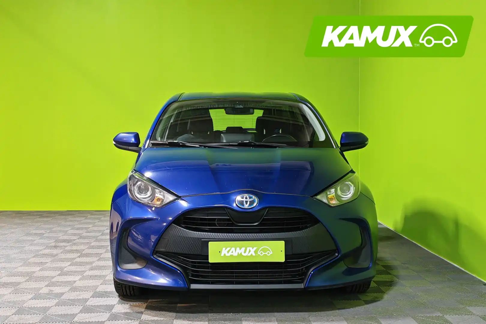 car-image