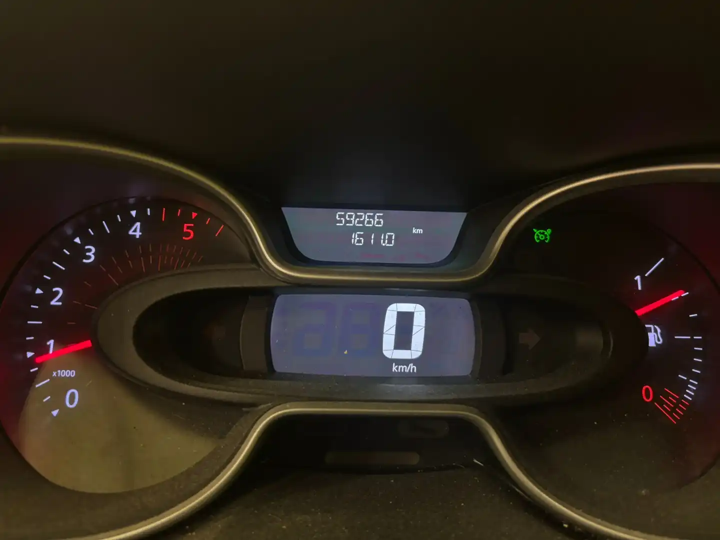 car-image