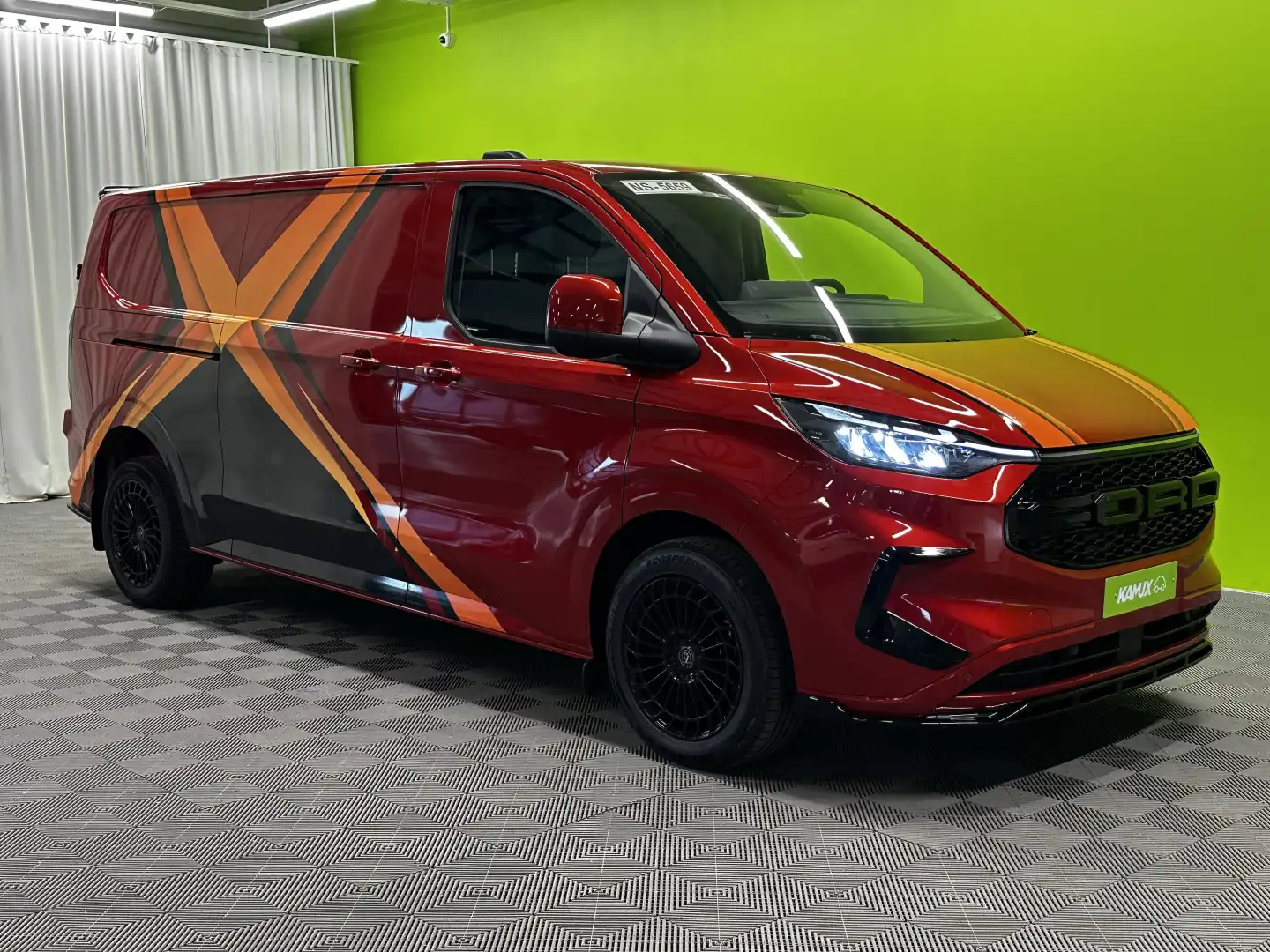 car-image