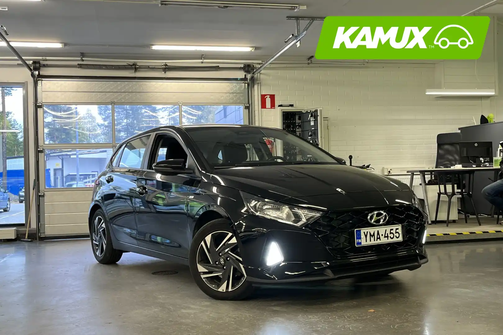 car-image