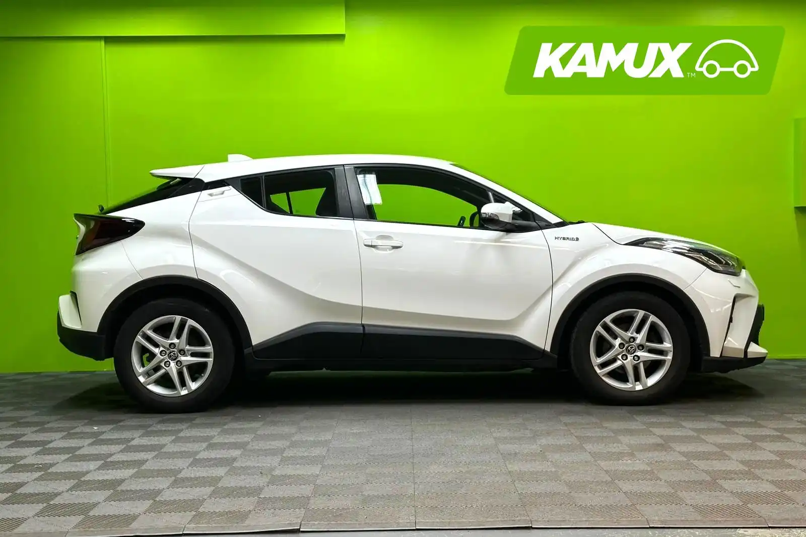 car-image