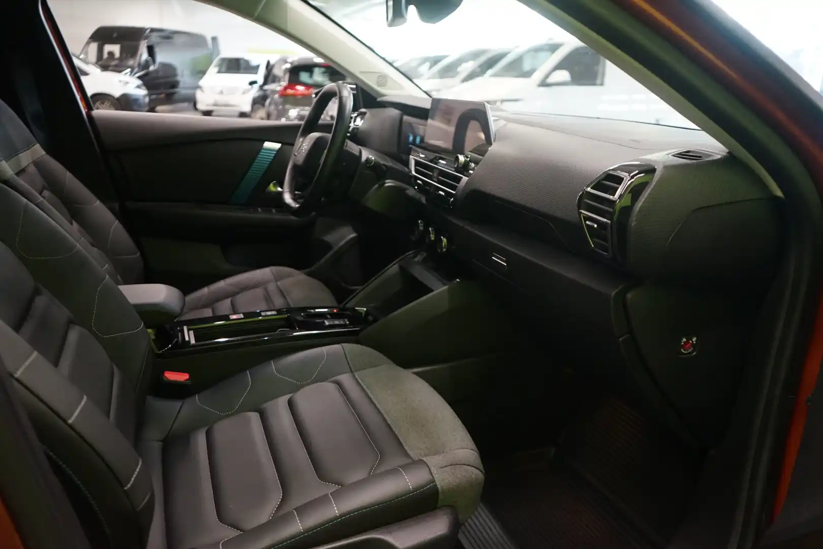 car-image