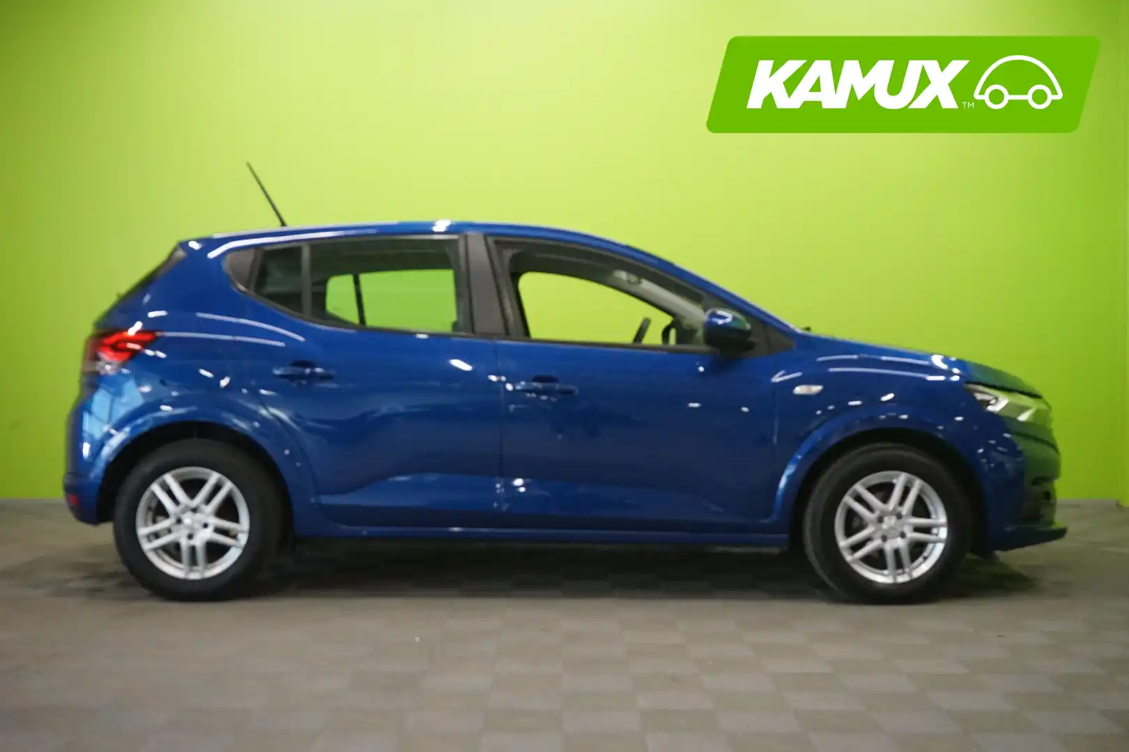 car-image