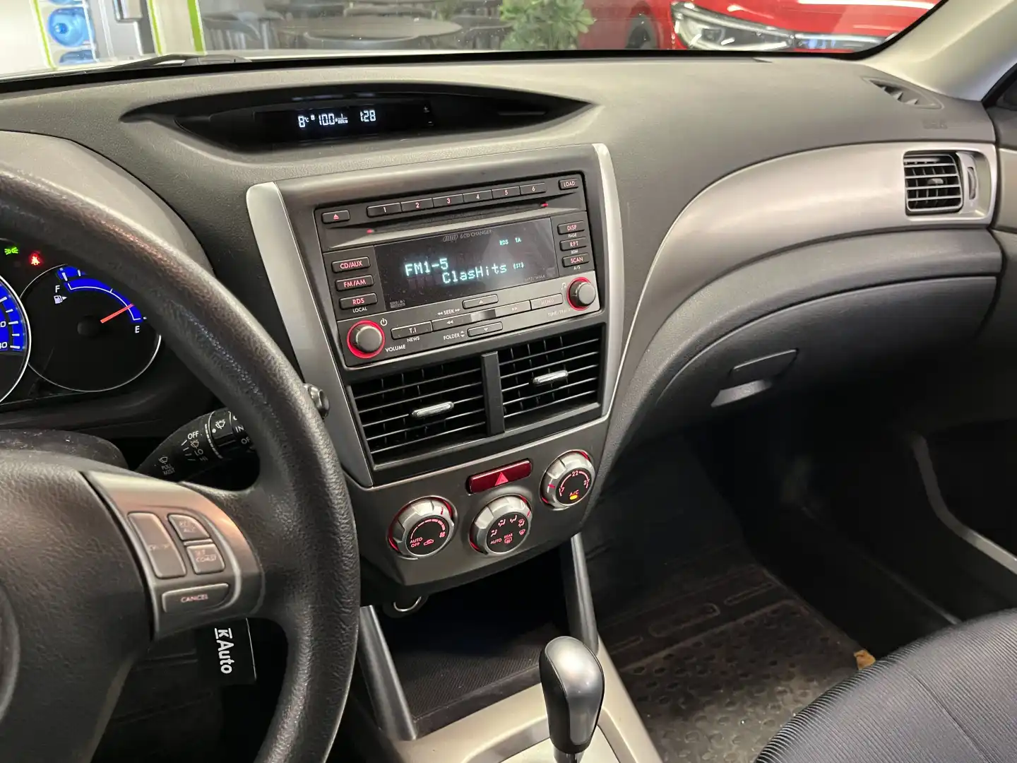 car-image