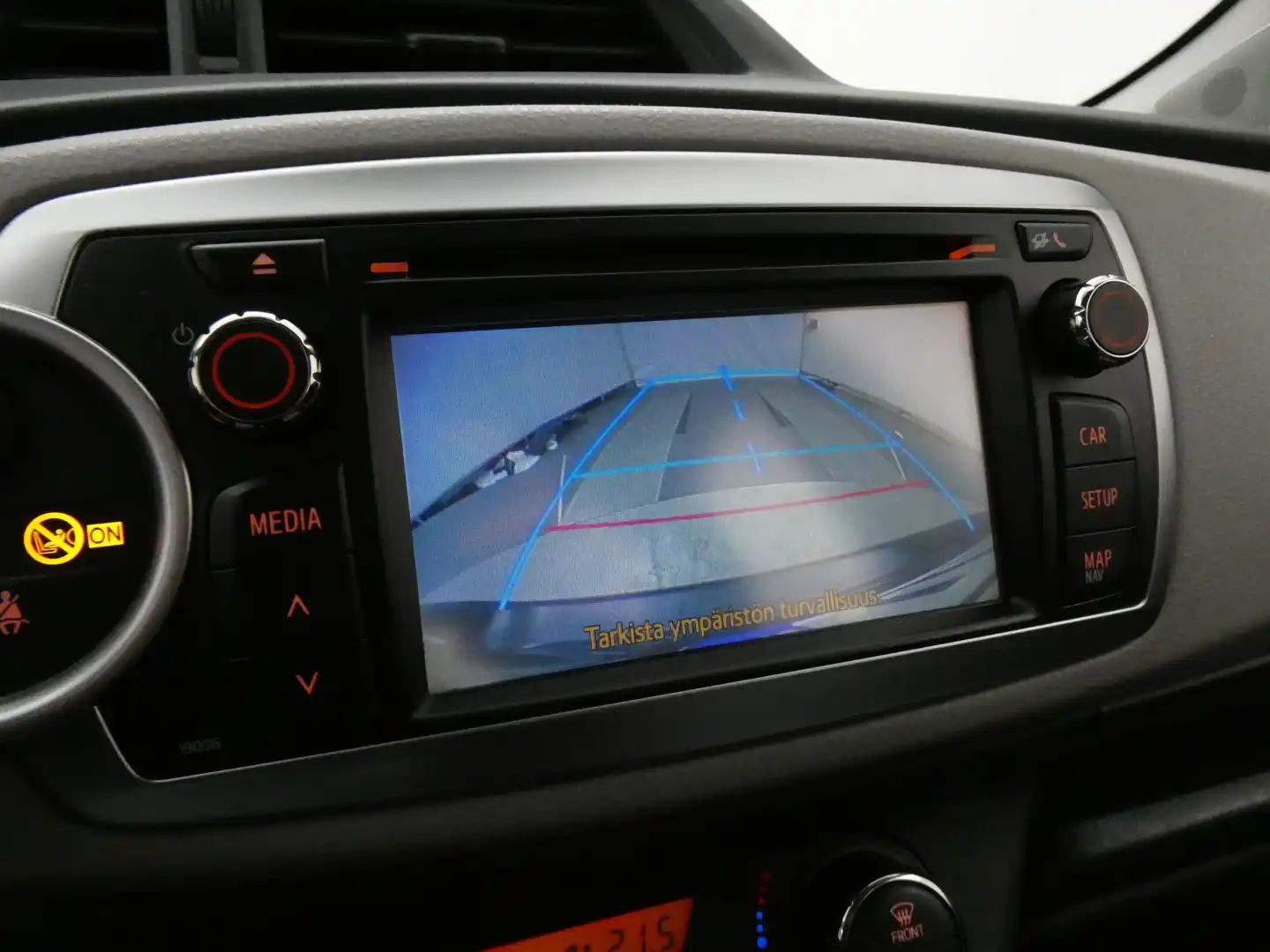 car-image