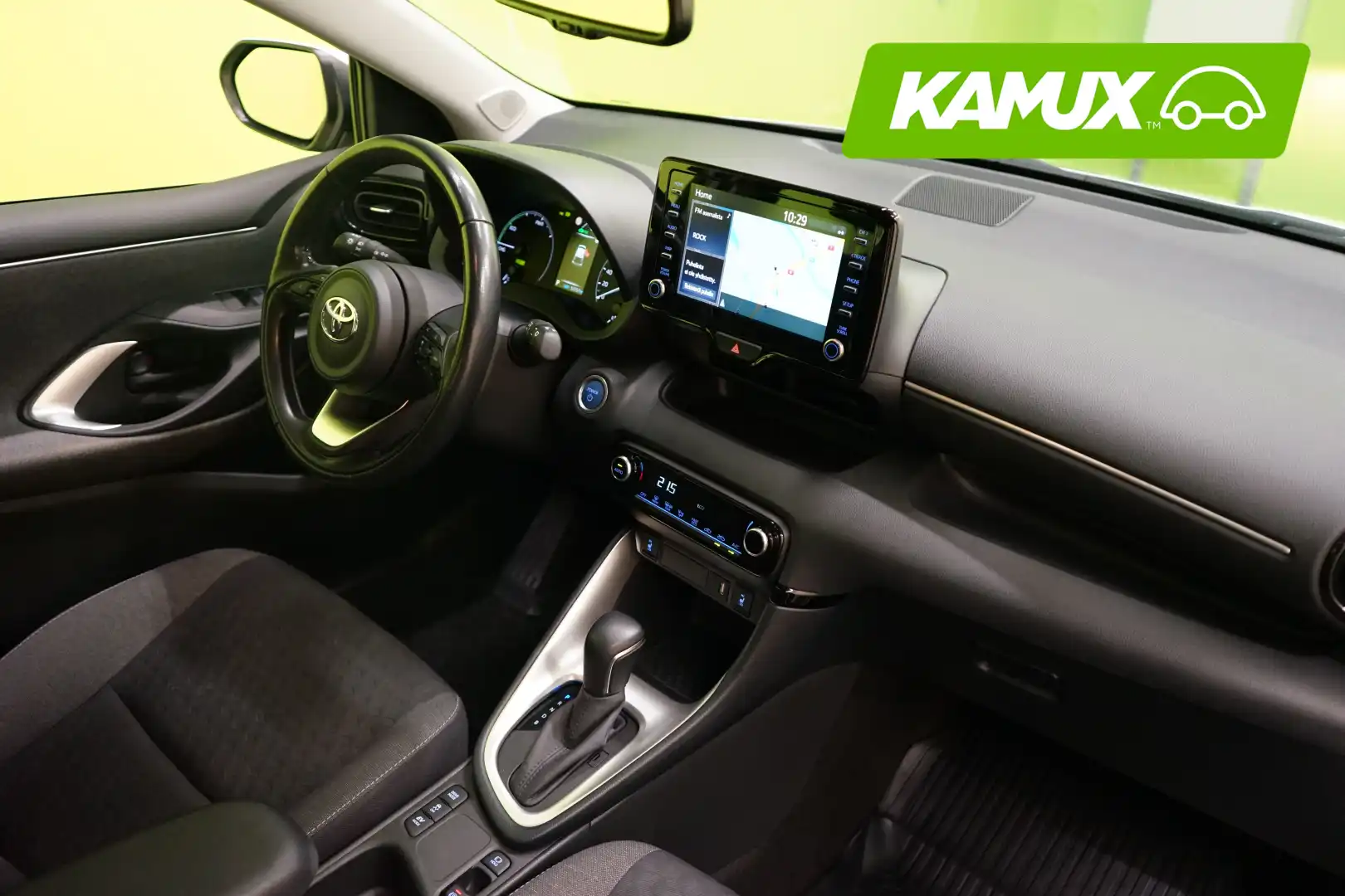 car-image