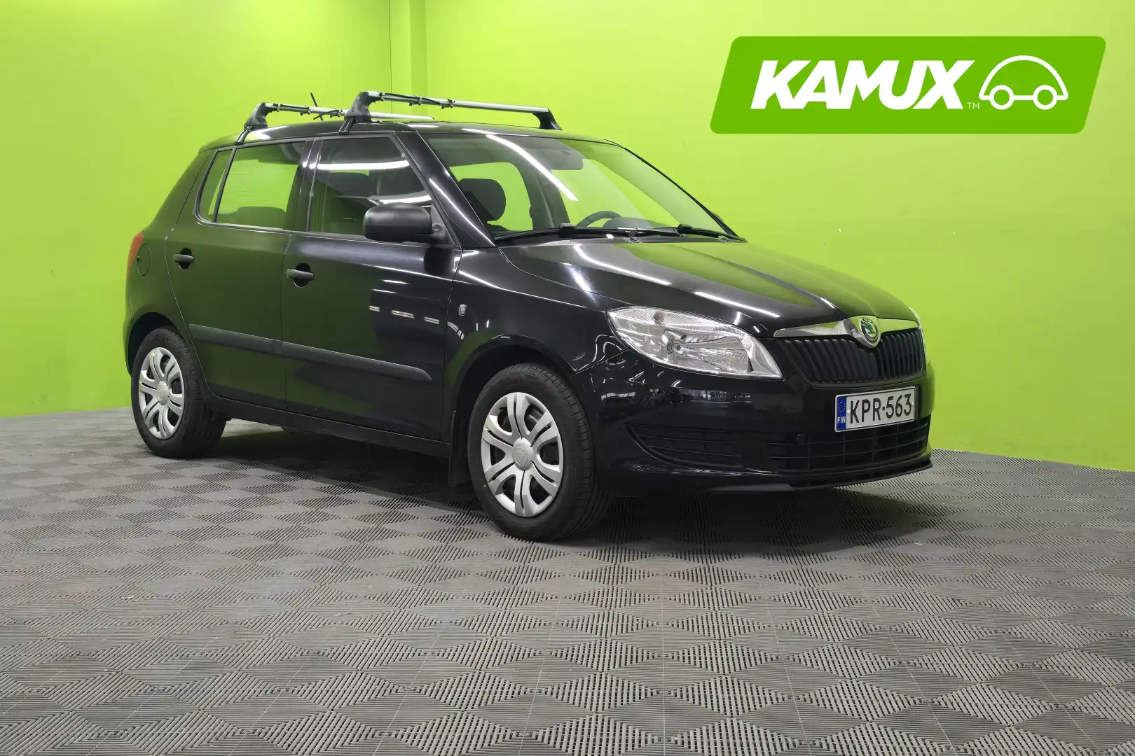 car-image