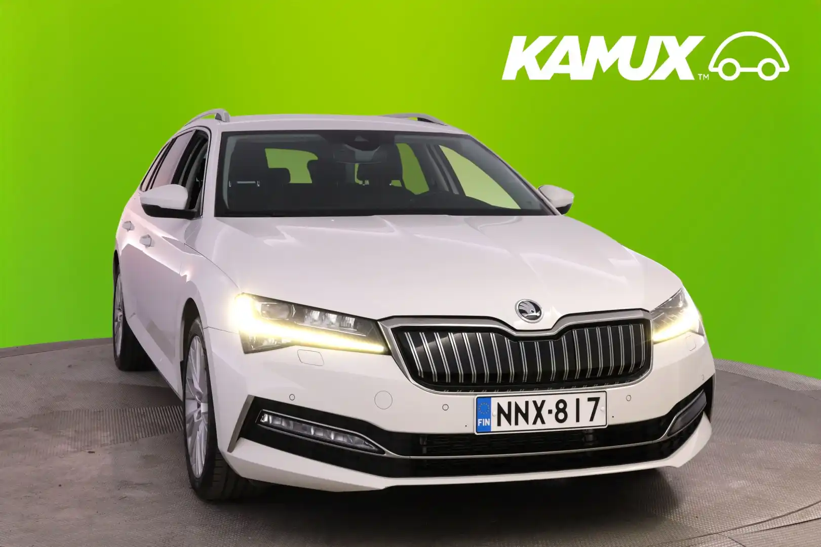 car-image