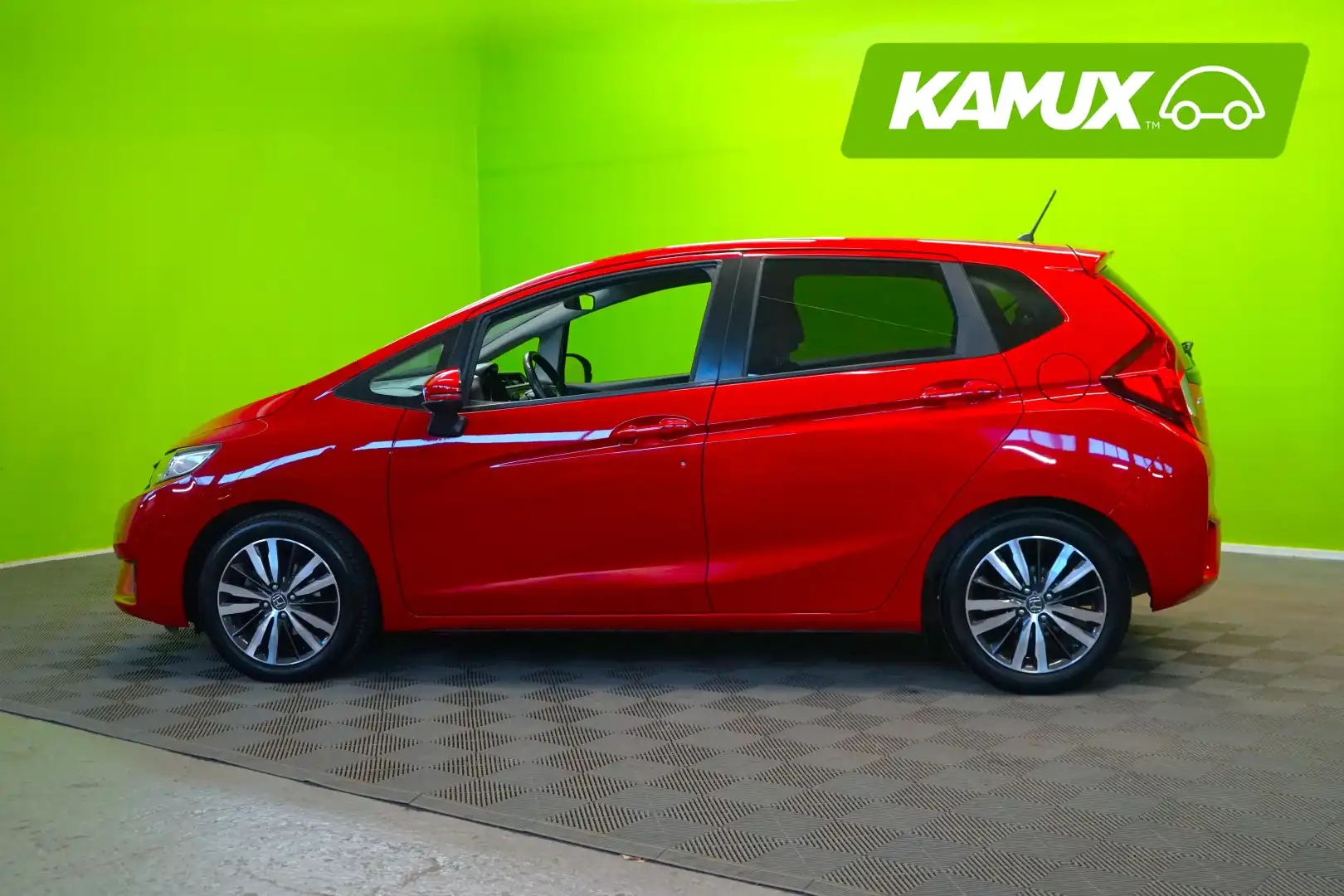 car-image