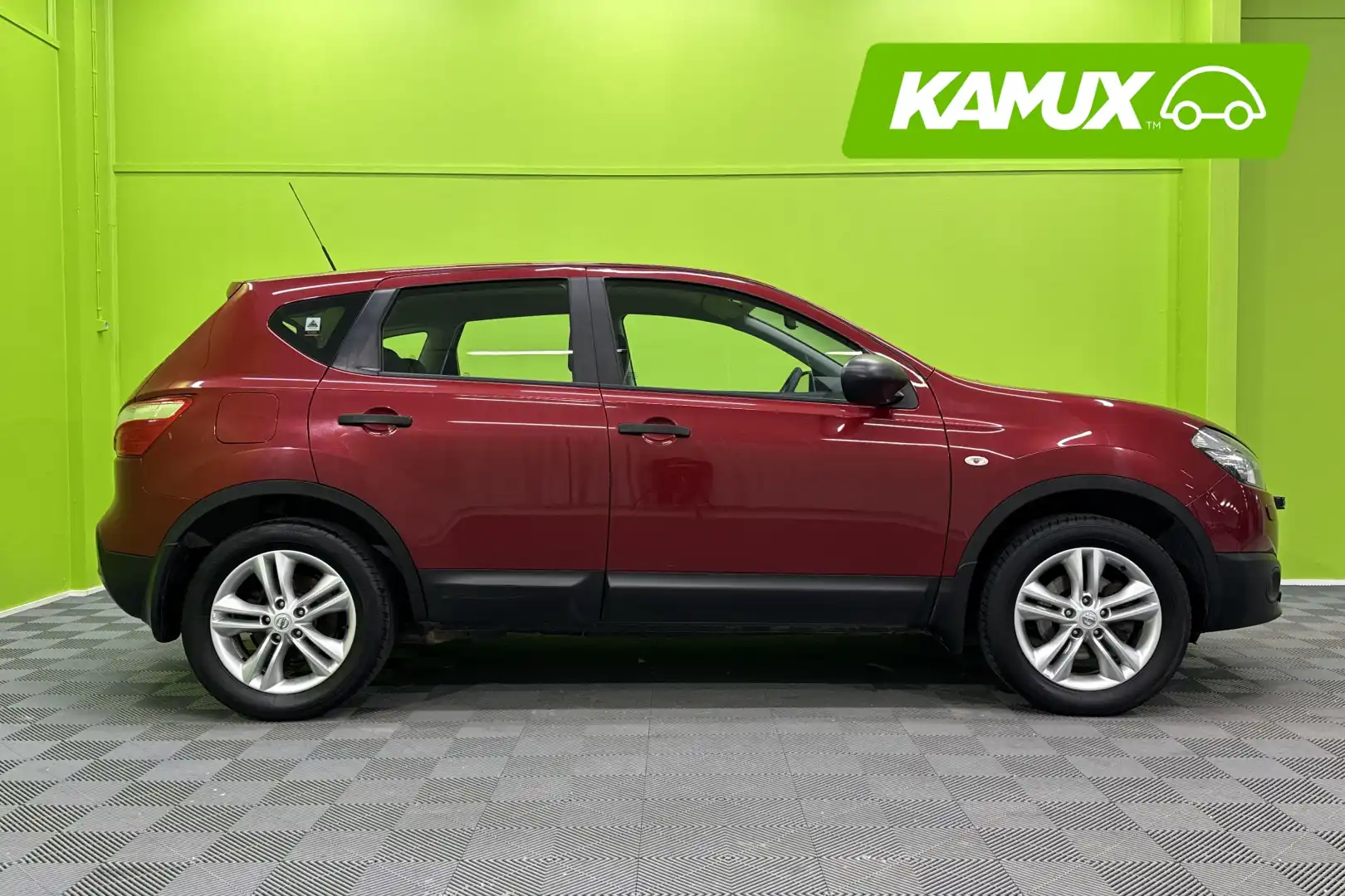 car-image