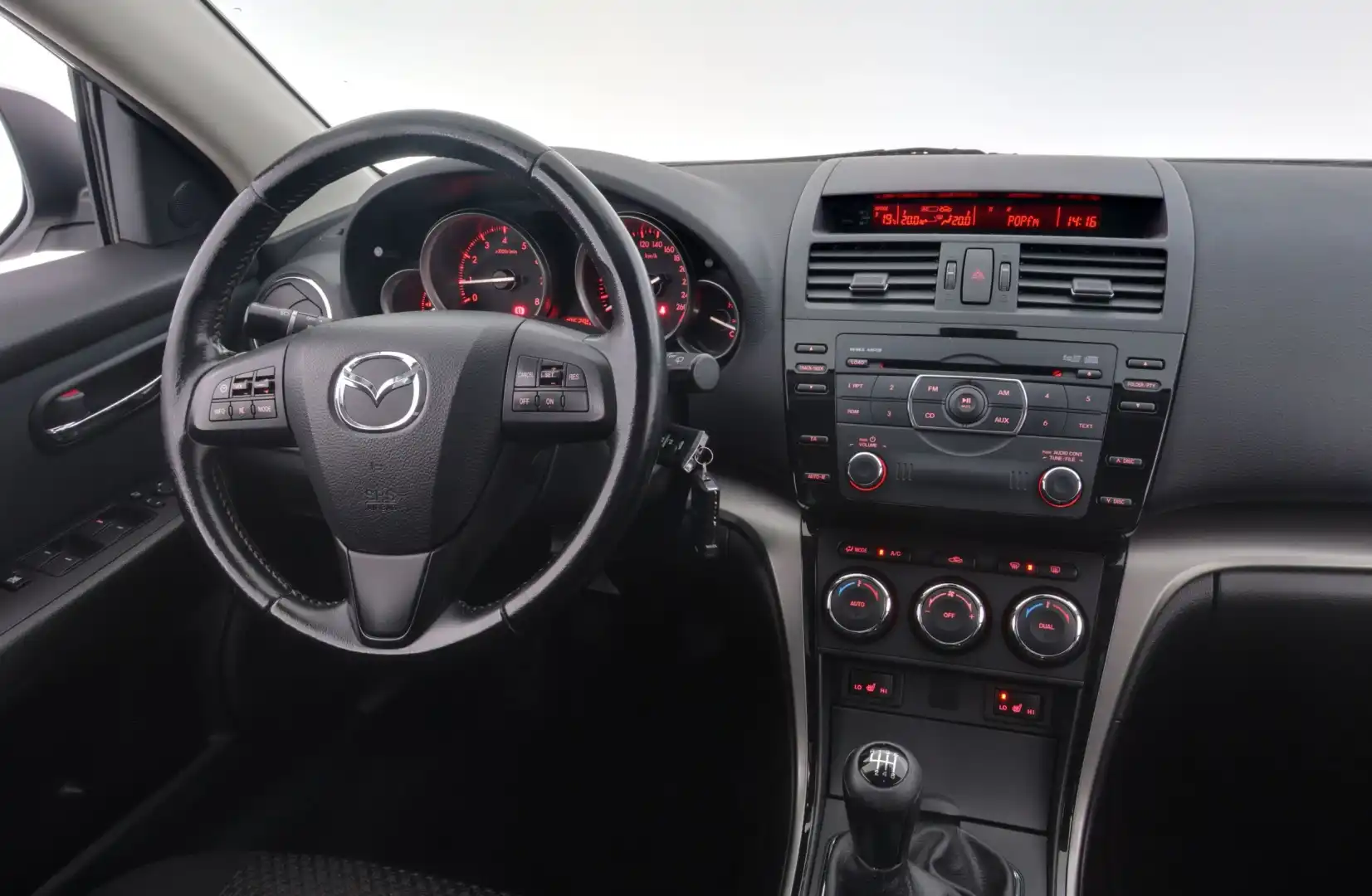car-image