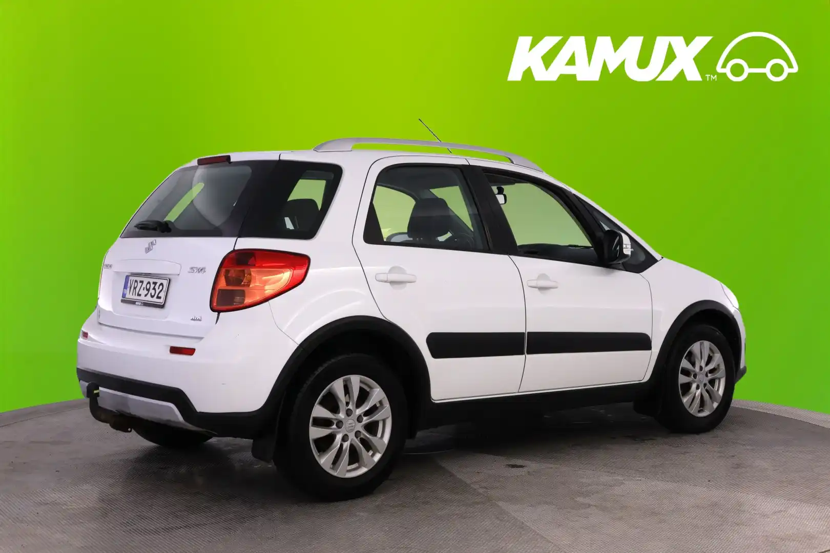 car-image