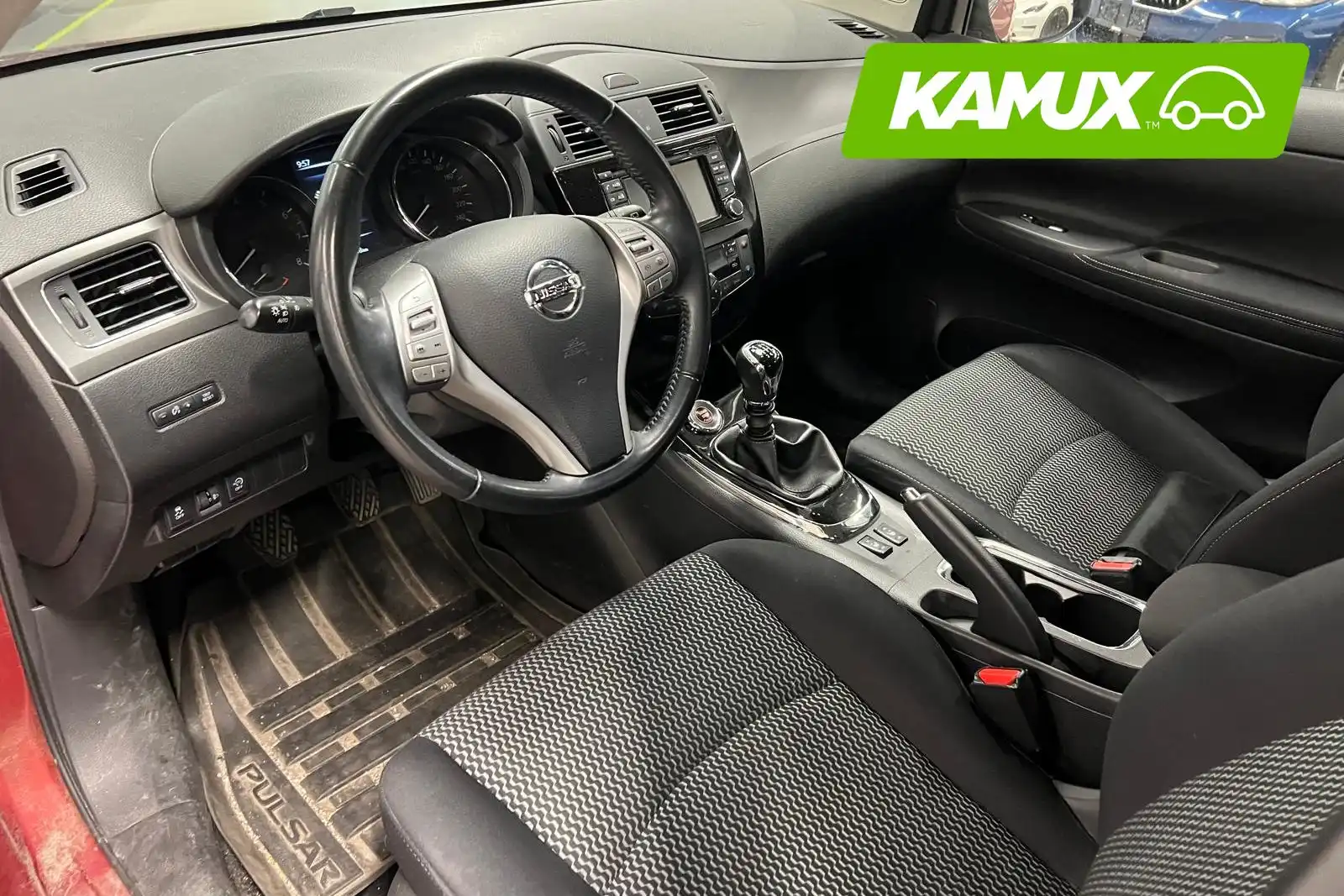 car-image