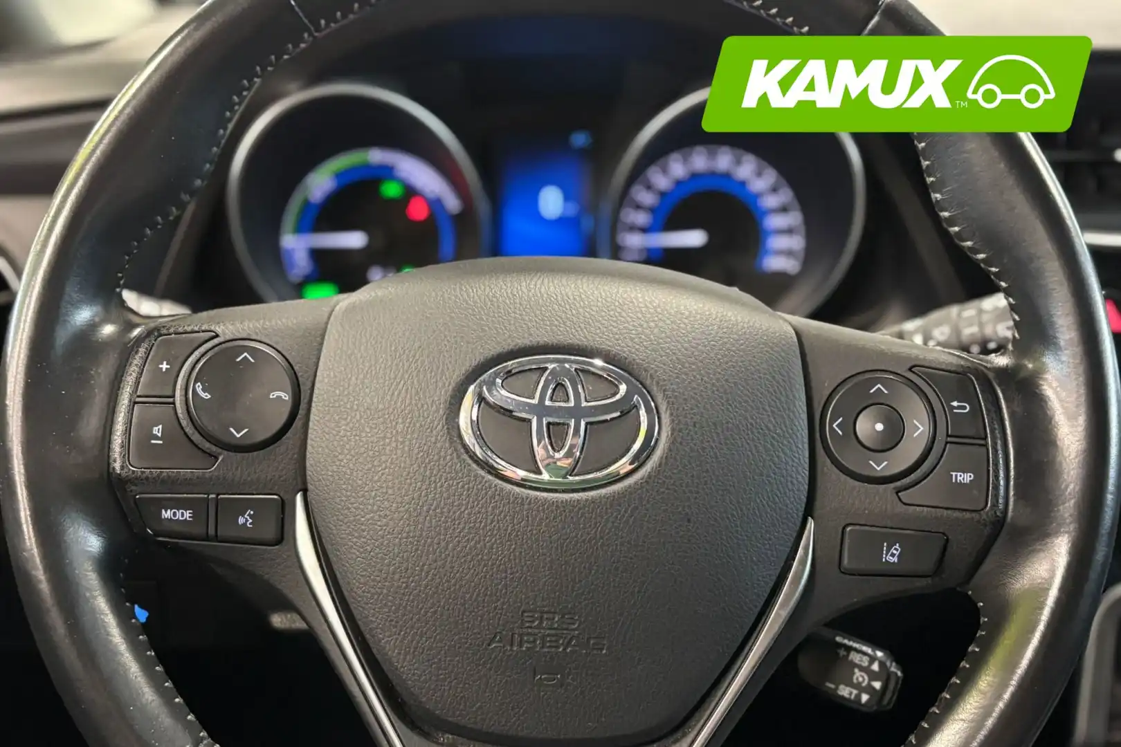 car-image