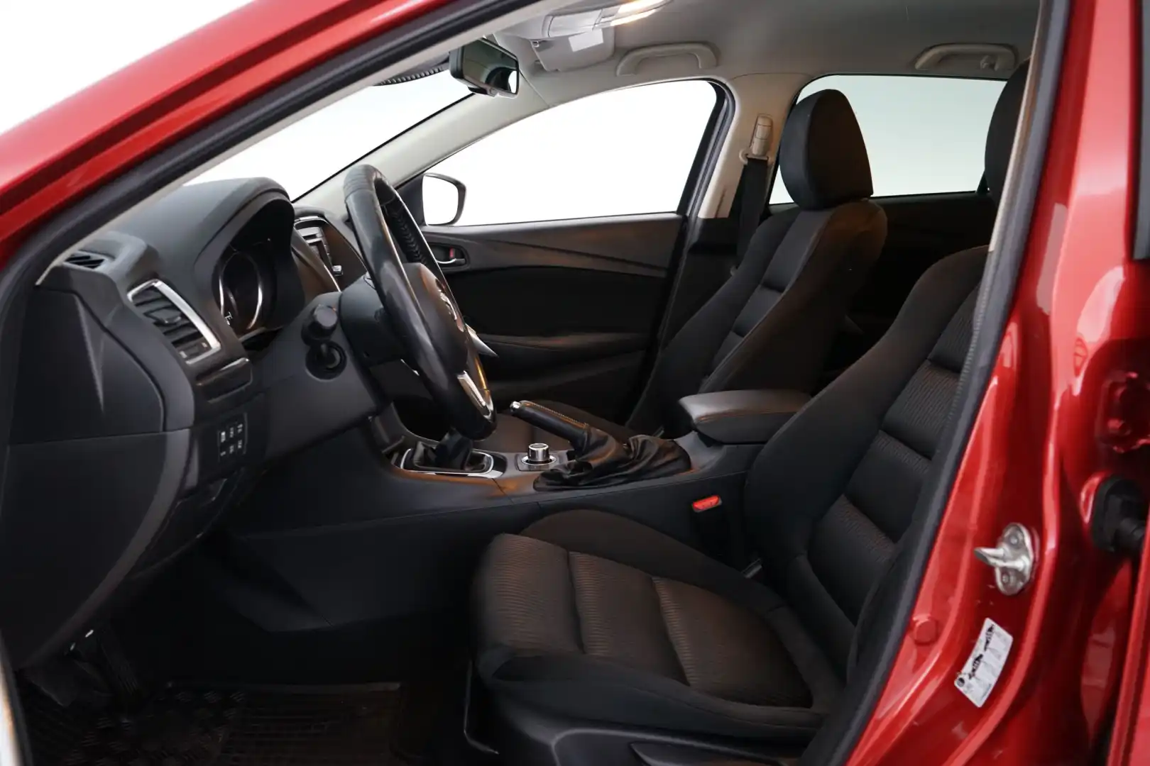 car-image