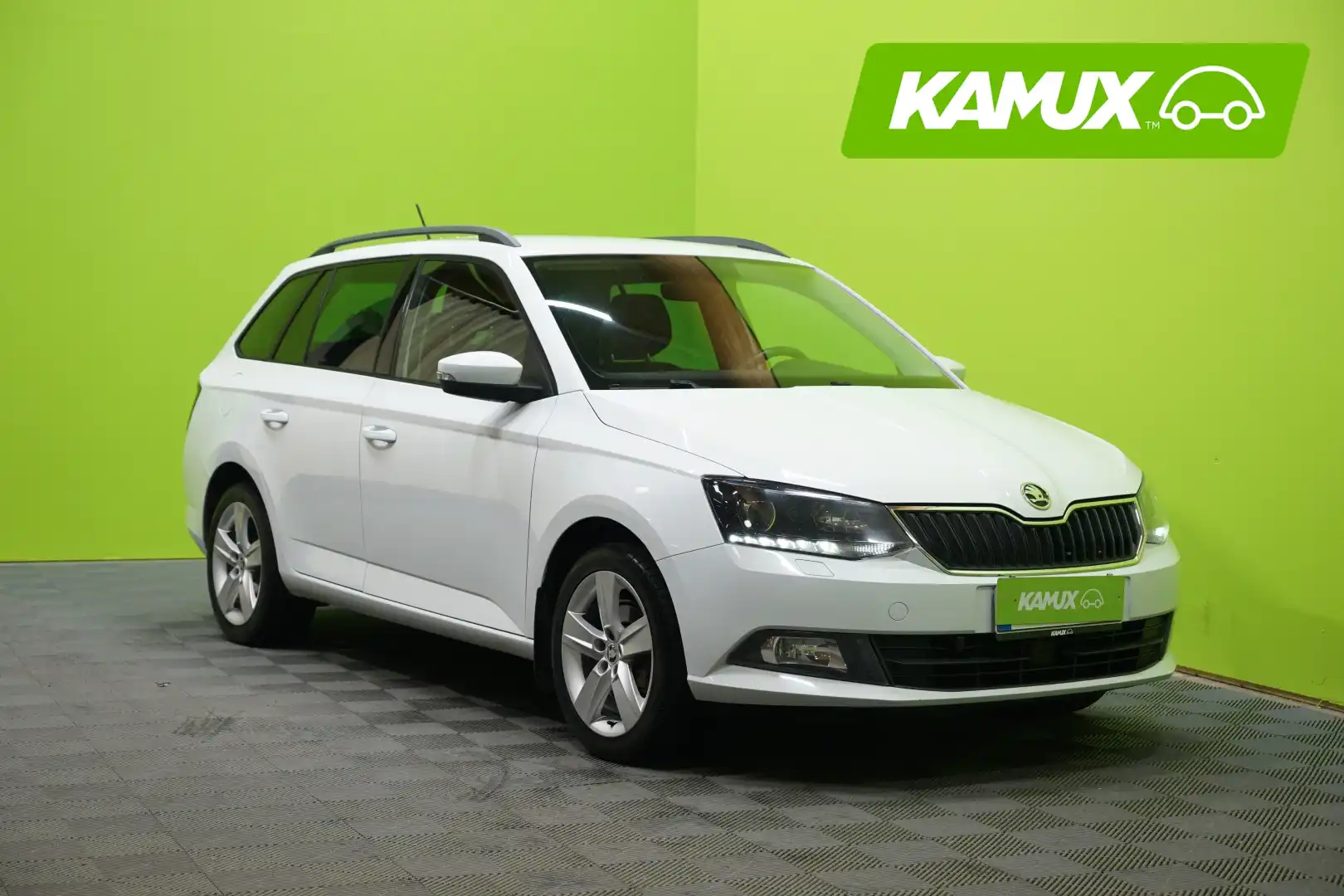 car-image