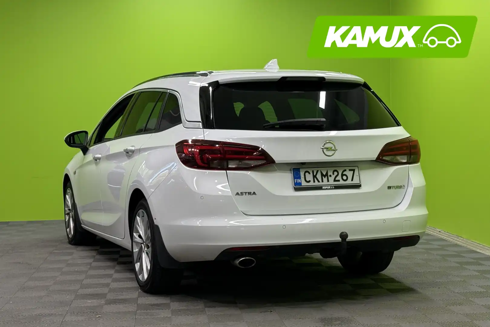 car-image