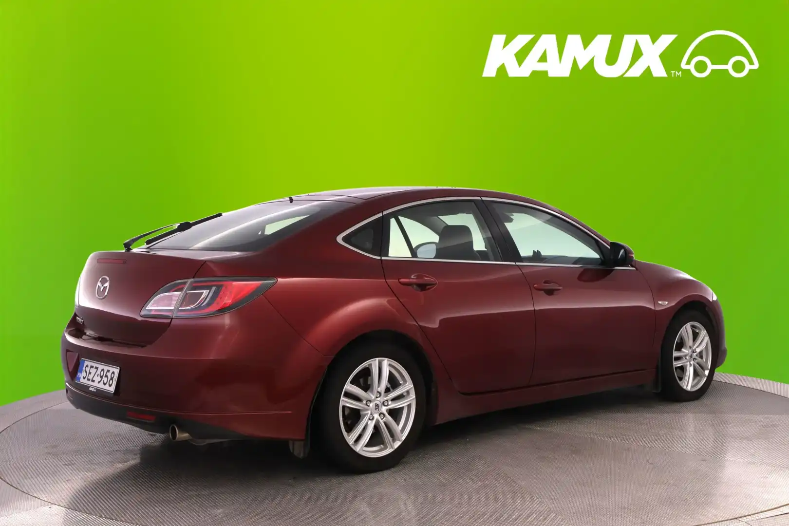 car-image