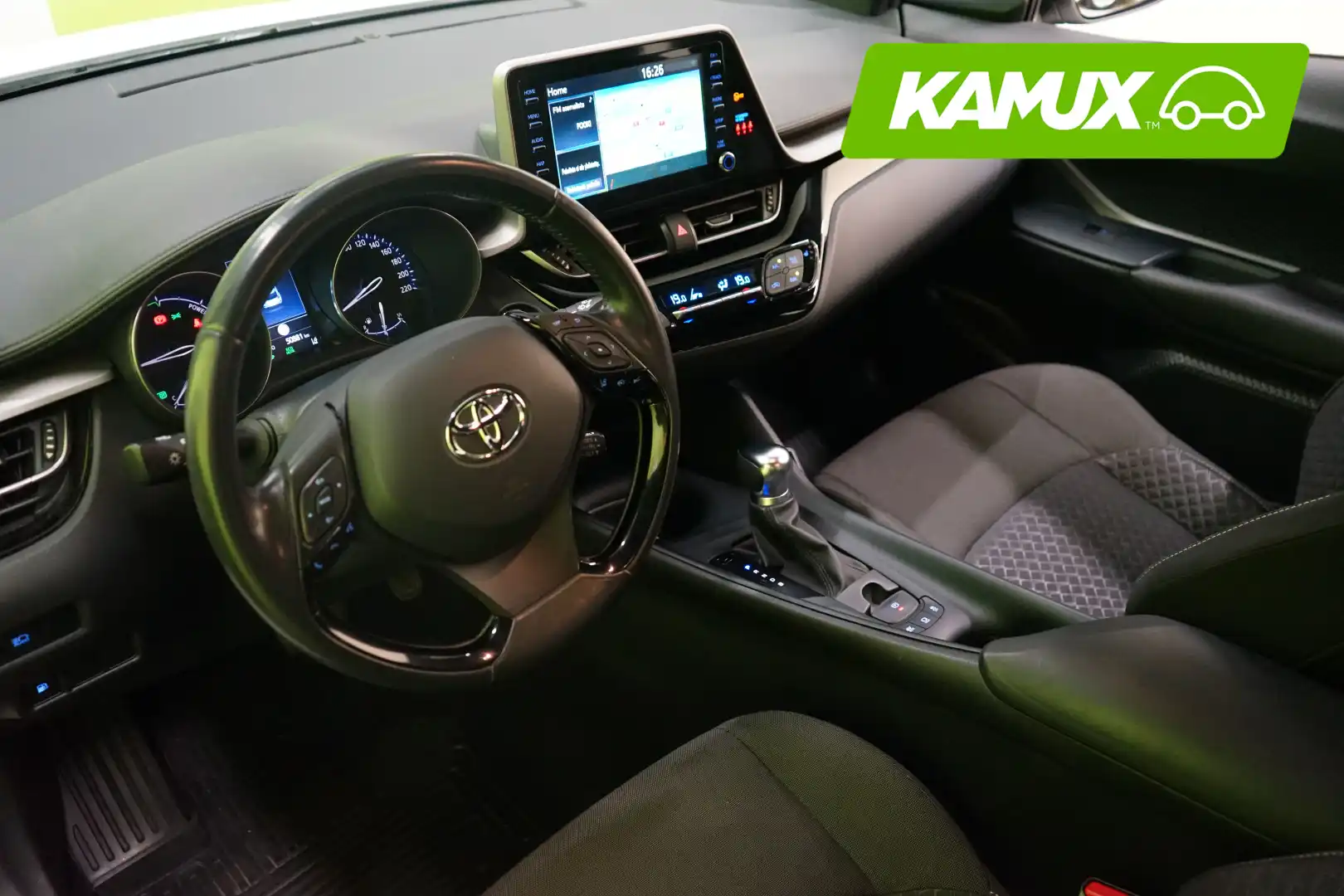 car-image
