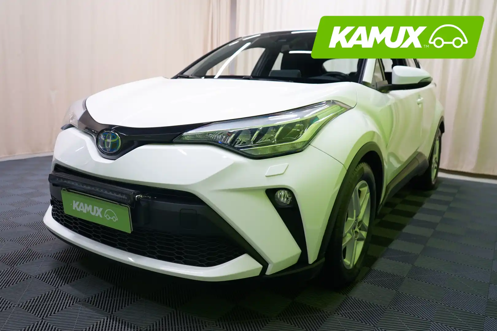 car-image