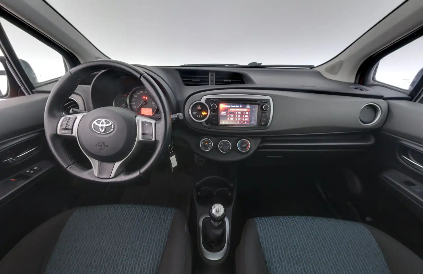 car-image