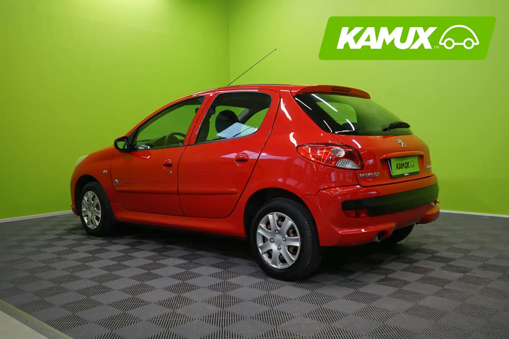 car-image