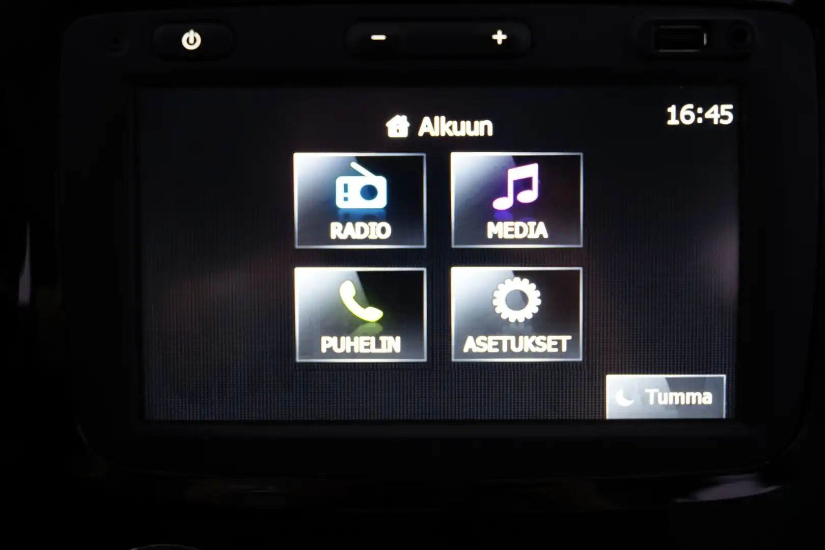 car-image