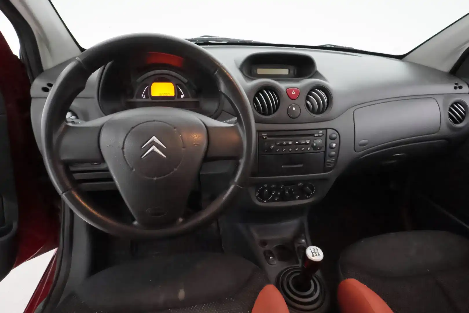car-image