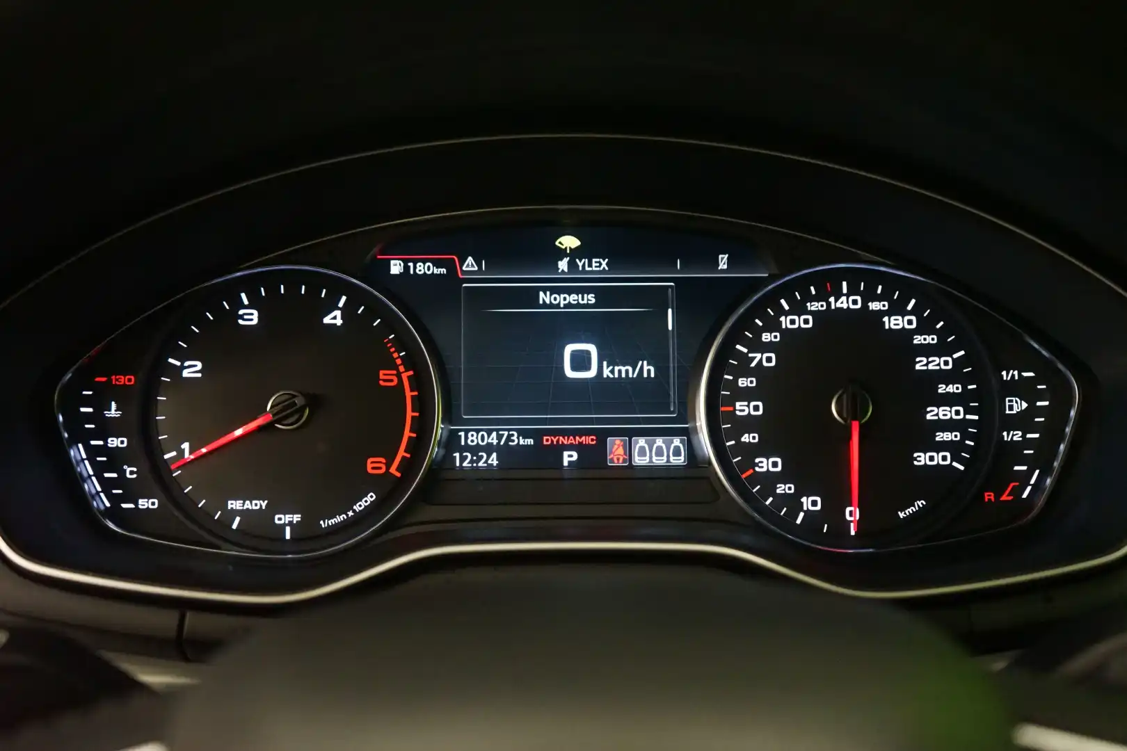 car-image